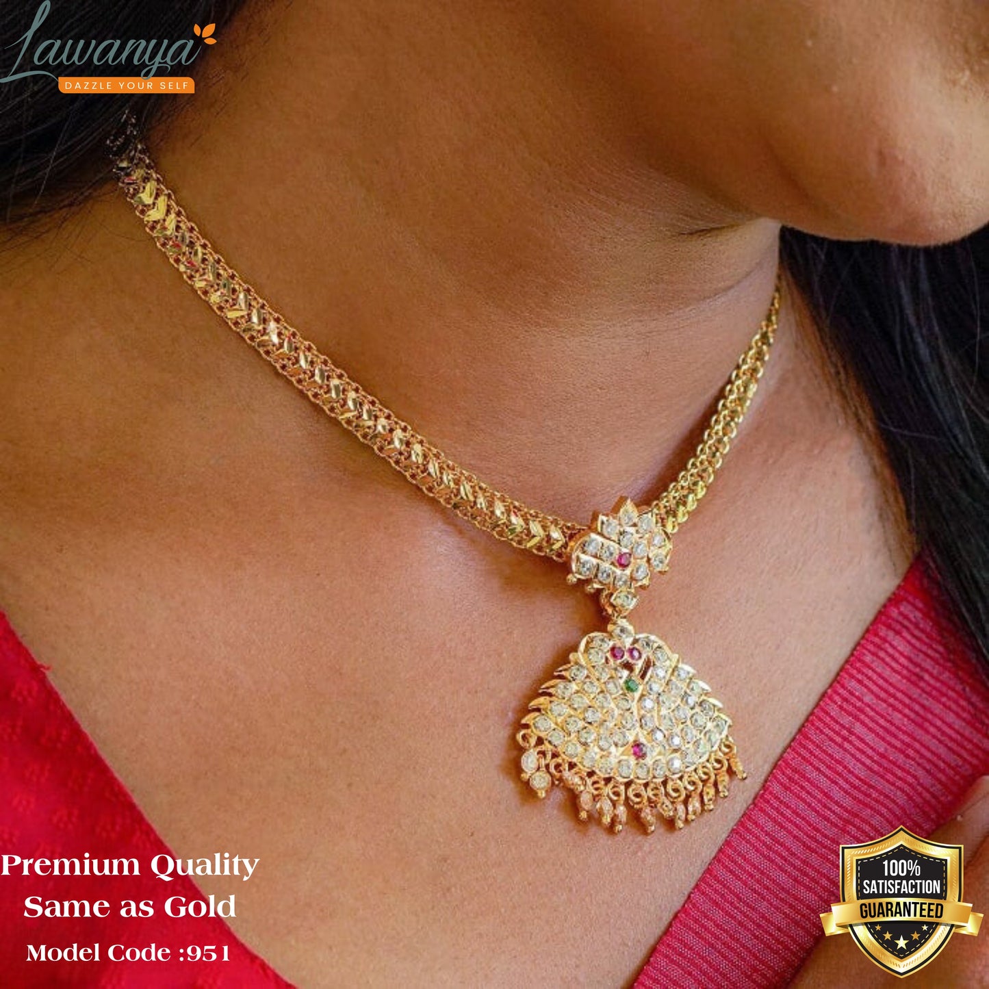 Stunning Swan Necklace with Superior Quality