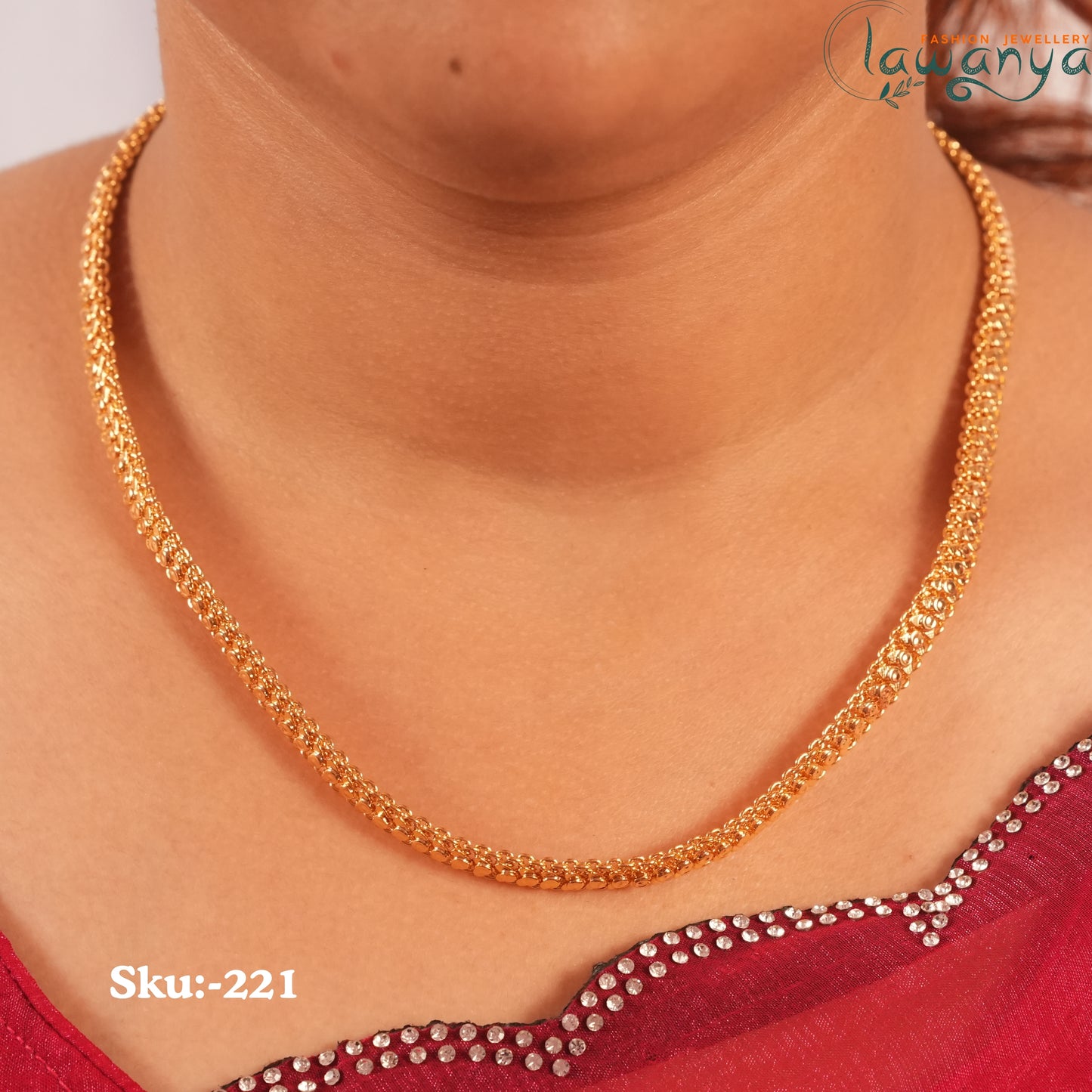 18-Inch High-polished Gold-Plated Chain Double-layered mesh design for a rich traditional appeal