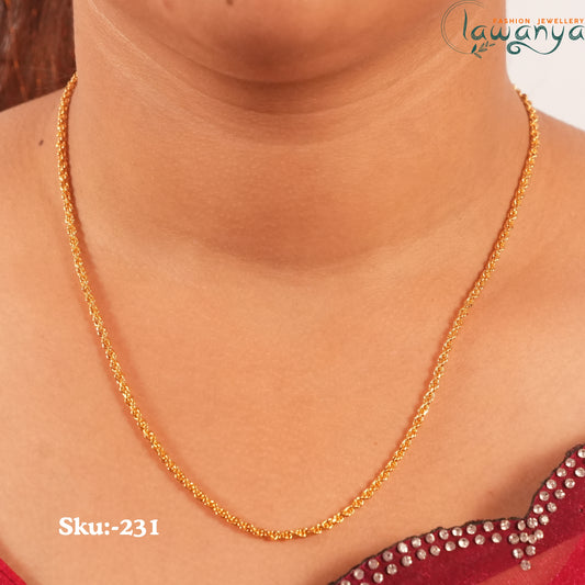 Short Gold Rope Chain – 18-Inch Twisted Link Necklace