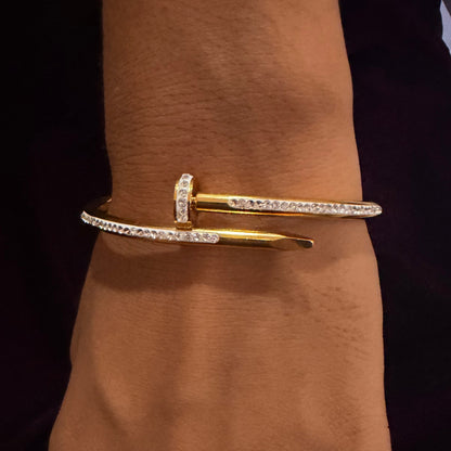 Elegant Nail Design Bracelet – Sparkling Crystal Gold Kada for Everyday Wear sku 1118