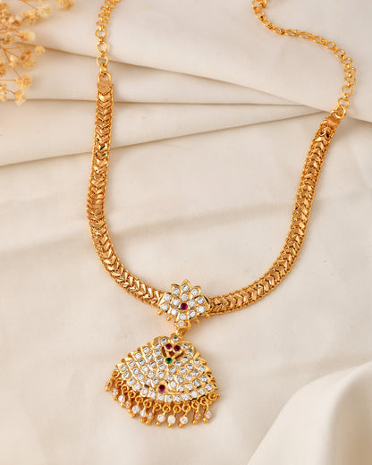Stunning Swan Necklace with Superior Quality