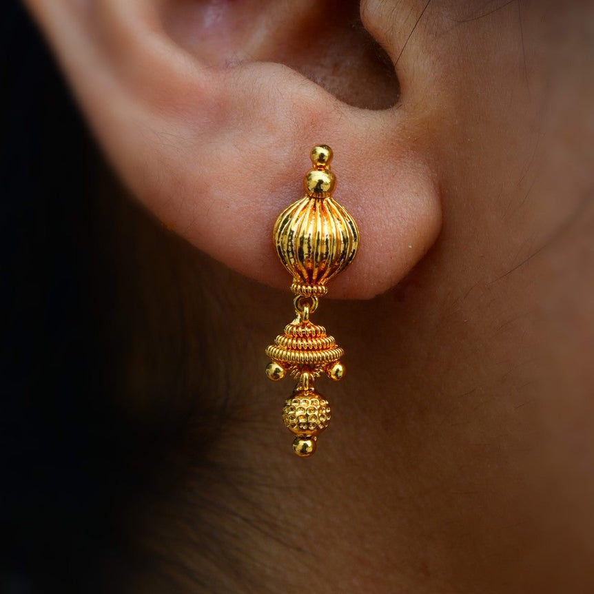 Small Jumka earrings